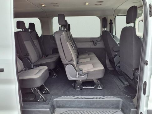 Used 2024 Ford Transit 350 XLT RWD image 24