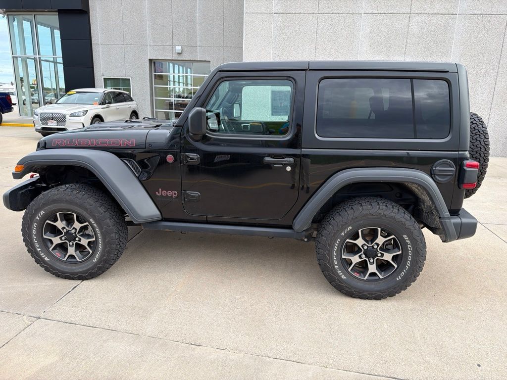Used 2018 Jeep Wrangler Rubicon AWD/4WD image 8