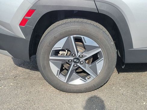 Used 2025 Hyundai Tucson SEL AWD/4WD image 6