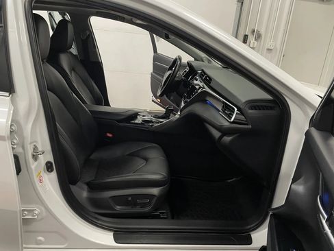 Used 2018 Toyota Camry XSE w/ Audio Package FWD image 42