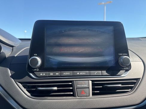 Certified 2025 Nissan Altima 2.5 S image 41