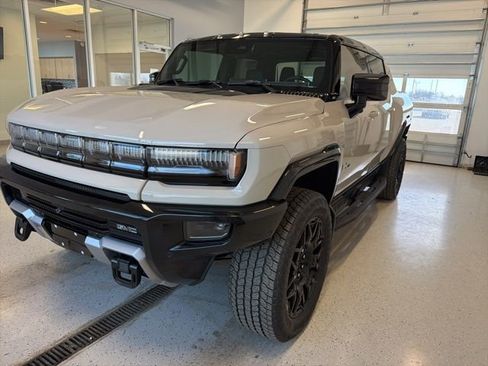 New 2026 GMC Hummer EV 4x4 Crew Cab image 9