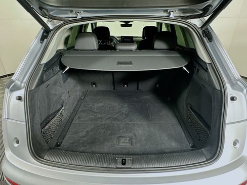 Used 2021 Audi Q5 Premium w/ Convenience Package image 30
