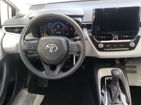 New 2026 Toyota Corolla LE image 12