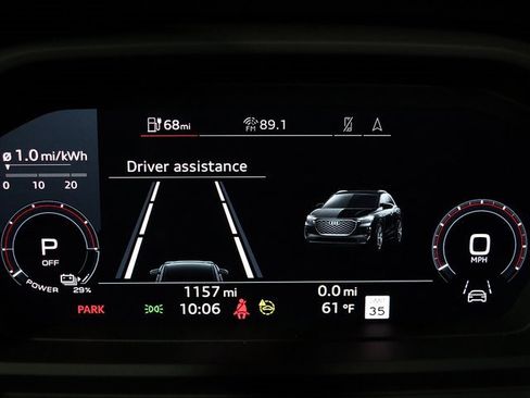 Used 2024 Audi Q4 e-tron Premium Plus w/ Premium Plus image 17