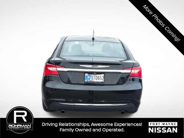 Used 2014 Chrysler 200 Limited w/ Sun/Sound Group FWD image 6