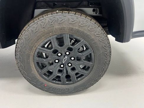 New 2026 Chevrolet Colorado Trail Boss AWD/4WD image 5