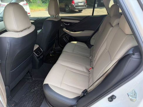 Used 2022 Subaru Outback Limited w/ Popular Package #2 AWD/4WD image 12