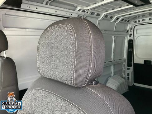 Used 2025 RAM ProMaster 2500 w/ Convenience Group FWD image 17