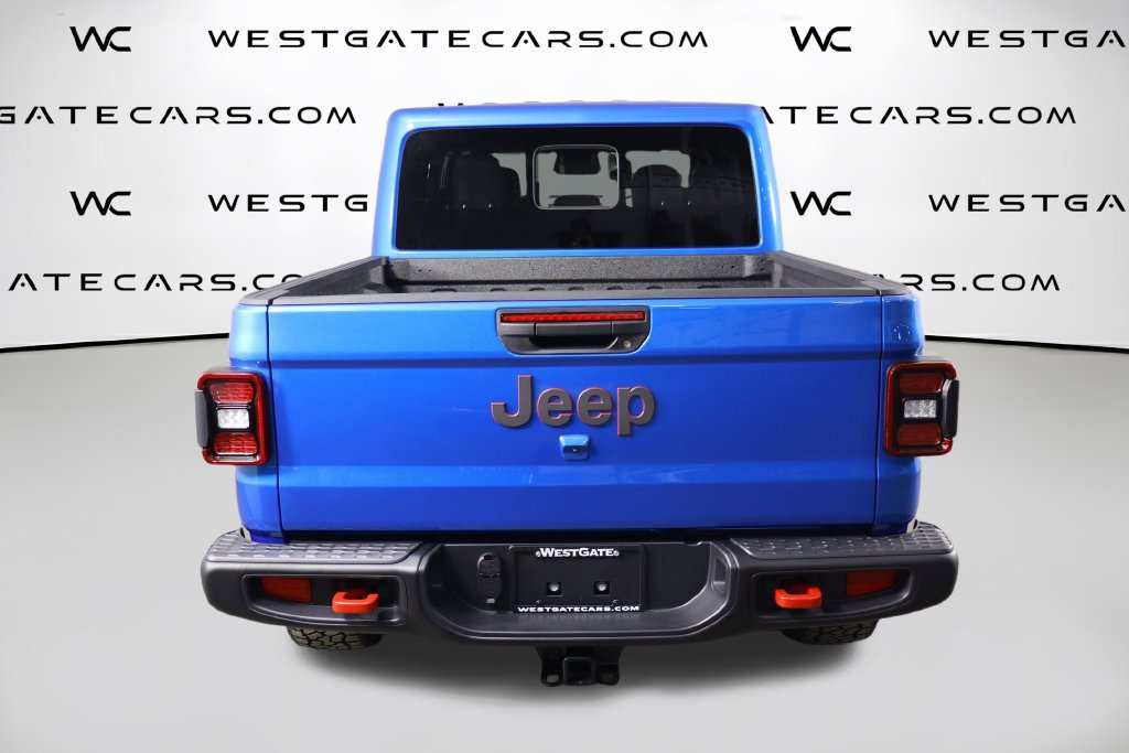 New 2026 Jeep Gladiator Rubicon w/ Steel Bumper Group AWD/4WD image 4