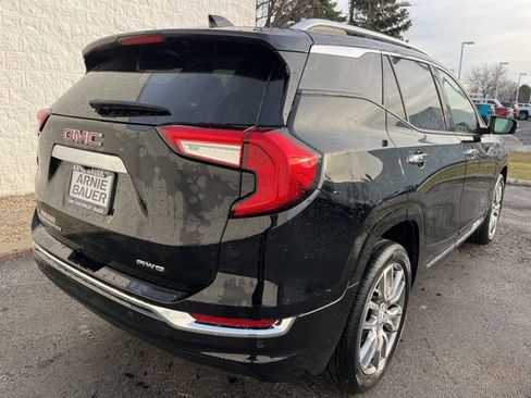 Used 2022 GMC Terrain Denali image 5