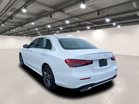 Used 2021 Mercedes-Benz E 350 4MATIC Sedan image 5