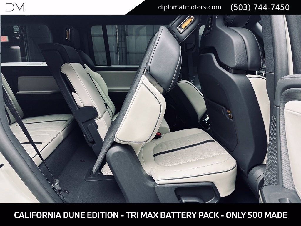 Used 2025 Rivian R1S Adventure Tri AWD/4WD image 22