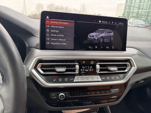 Certified 2024 BMW X3 xDrive30i w/ Premium Package image 23