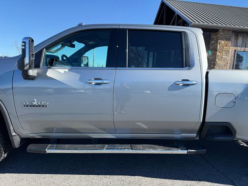 Used 2025 Chevrolet Silverado 3500 LTZ w/ LTZ Texas Edition image 49