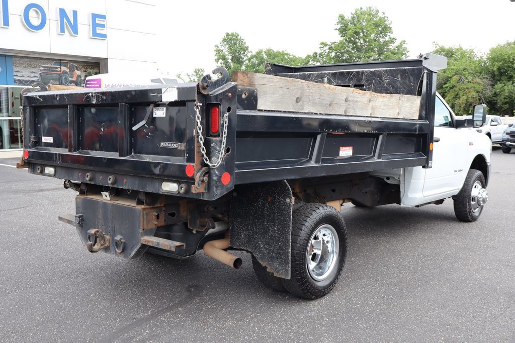 Used 2021 RAM 3500 Tradesman w/ Chrome Appearance Group RWD image 3