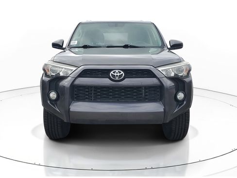 Used 2015 Toyota 4Runner 2WD image 2