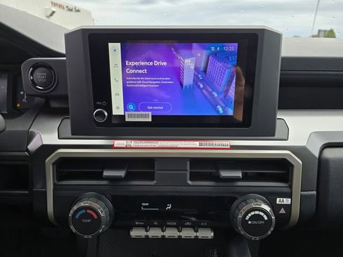 Used 2025 Toyota Tacoma SR5 image 20