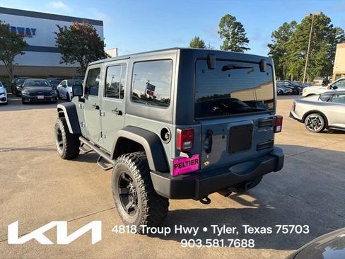Used 2014 Jeep Wrangler Unlimited Sport w/ Connectivity Group AWD/4WD image 7