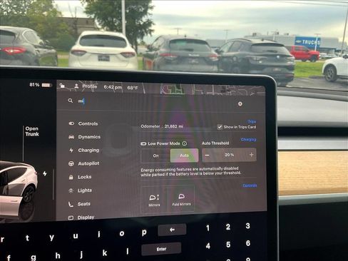 Used 2024 Tesla Model Y Long Range AWD/4WD image 13