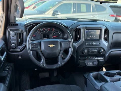 Used 2021 Chevrolet Silverado 1500 Custom AWD/4WD image 5