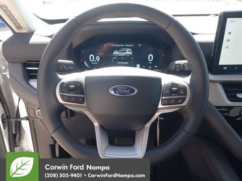 New 2025 Ford Explorer Active w/ Active Comfort Package image 14