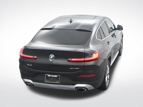 Used 2025 BMW X4 xDrive30i AWD/4WD image 36