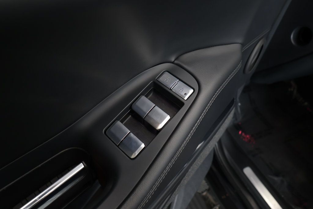 Used 2025 Lincoln Navigator L Reserve AWD/4WD image 18
