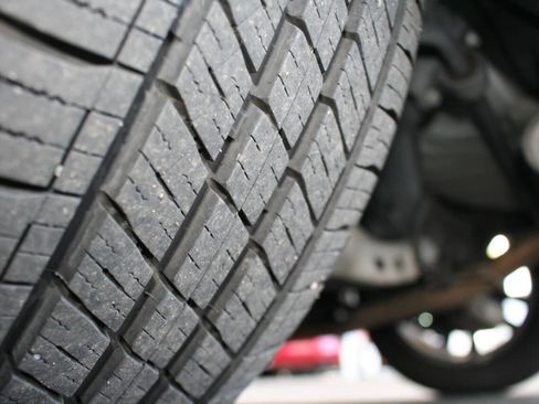 Used 2023 GMC Terrain SLT image 26