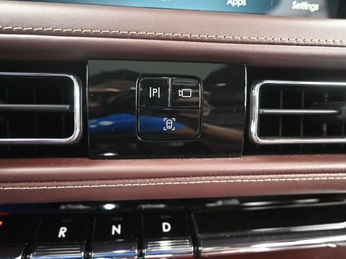 Used 2023 Lincoln Aviator Black Label w/ Jet Package AWD/4WD image 41