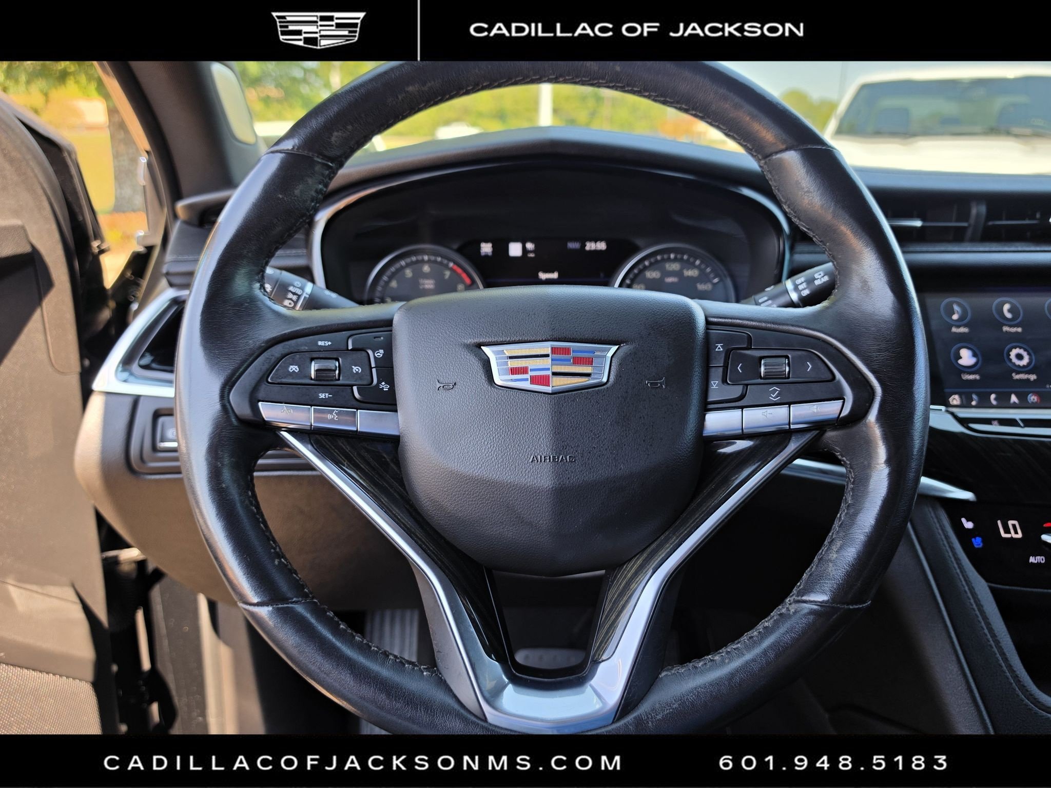 Used 2020 Cadillac XT6 Premium Luxury AWD/4WD image 26