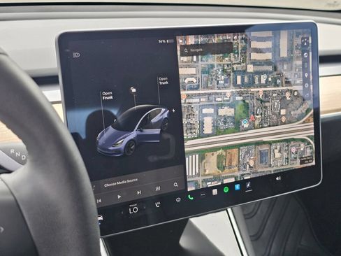Used 2019 Tesla Model 3 RWD image 29