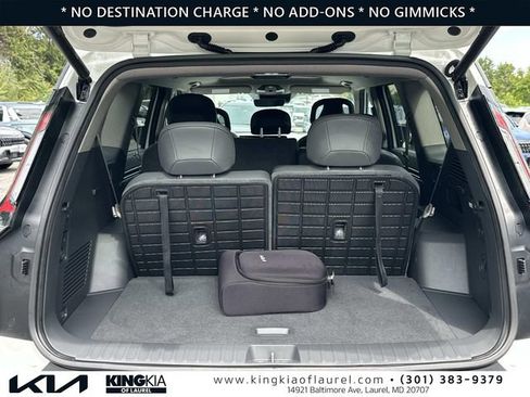 Used 2024 Kia EV9 Wind AWD/4WD image 18
