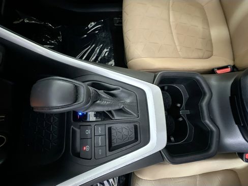 Used 2023 Toyota RAV4 XLE w/ Convenience Package image 22