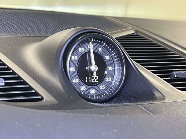 Certified 2025 Porsche Cayenne GTS AWD/4WD image 30