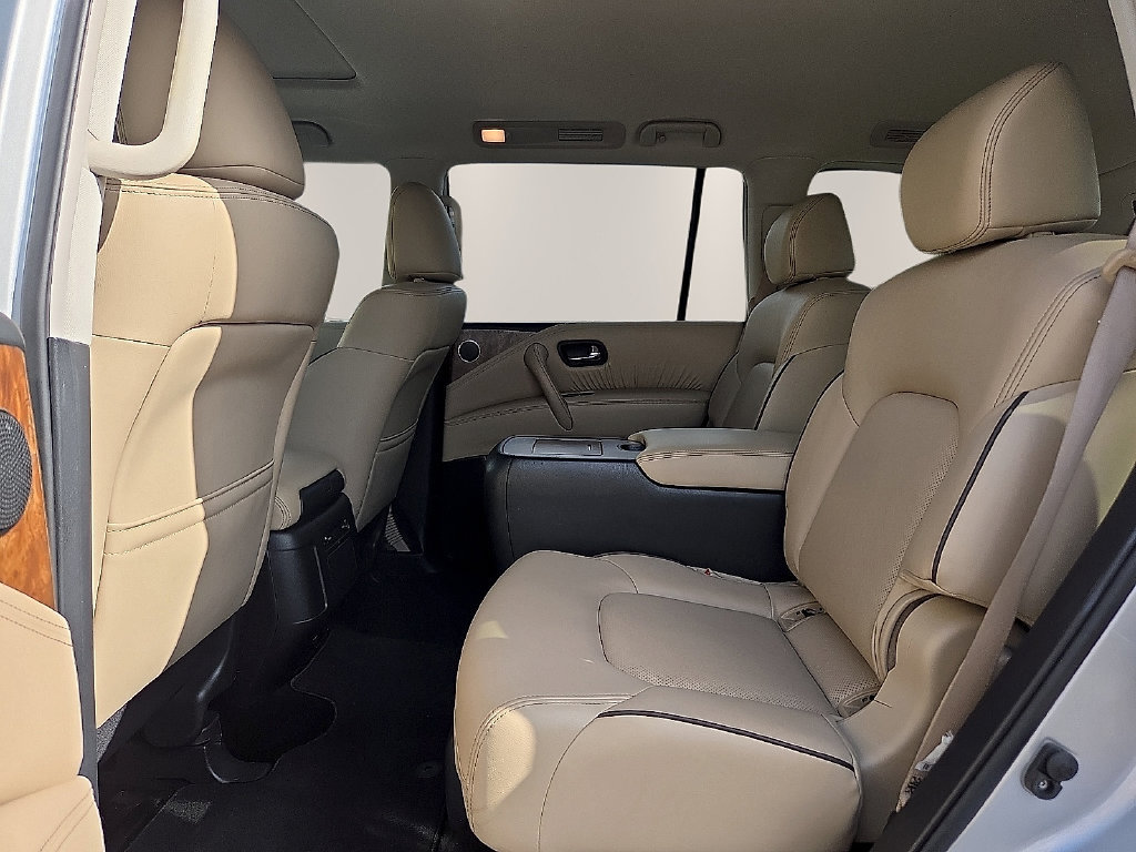 Used 2024 Nissan Armada SL w/ Captain's Chairs Package RWD image 12