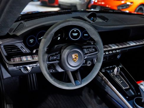 Used 2025 Porsche 911 Turbo S image 20