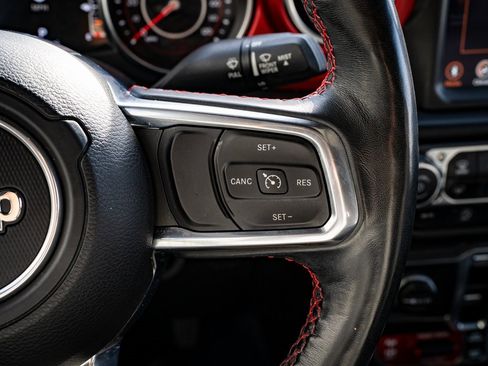 Used 2022 Jeep Gladiator Rubicon w/ LED Lighting Group image 23