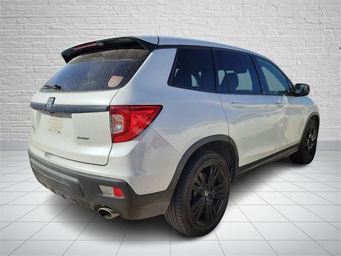 Used 2021 Honda Passport Sport image 3