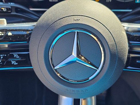 New 2026 Mercedes-Benz GLC 300 image 22