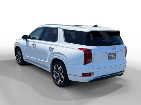 Used 2022 Hyundai Palisade Calligraphy w/ Cargo Package AWD/4WD image 3