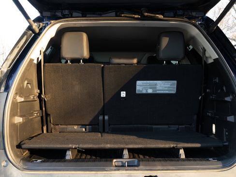 Used 2023 Toyota Sequoia Limited image 45