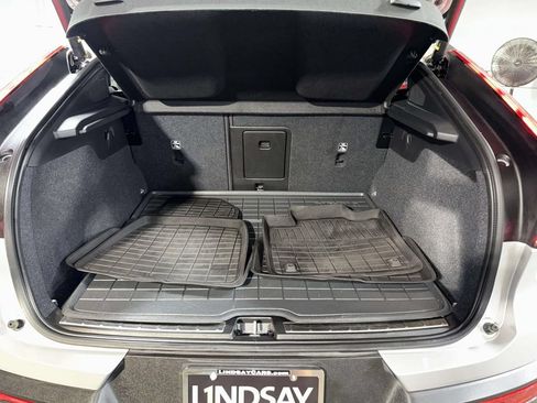 Used 2024 Volvo C40 P8 Recharge Ultimate w/ Protection Package Premier RWD image 17