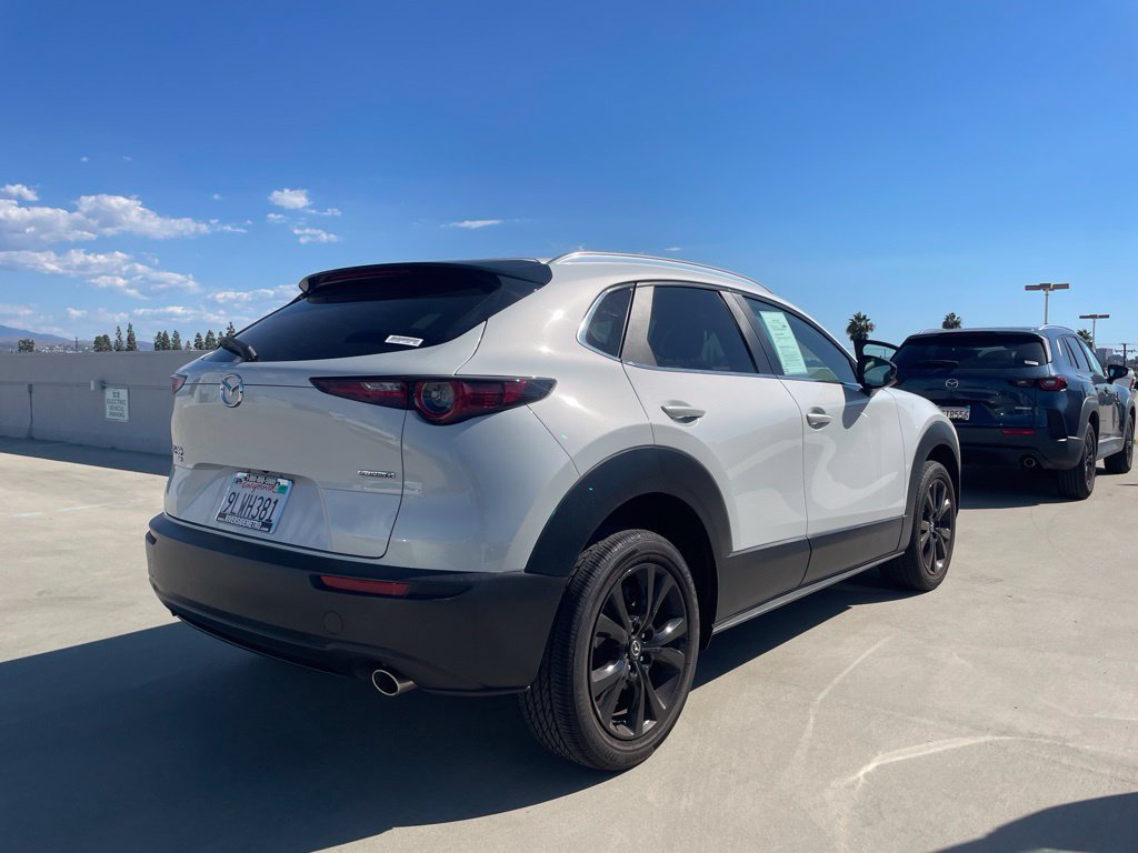 Certified 2024 MAZDA CX-30 AWD 2.5 S w/ Select Sport Pkg image 2