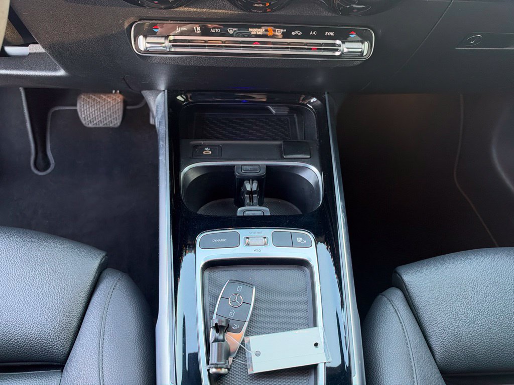 Used 2025 Mercedes-Benz GLB 250 image 19