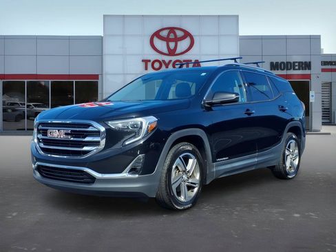 Used 2019 GMC Terrain SLT w/ Preferred Package FWD image 1