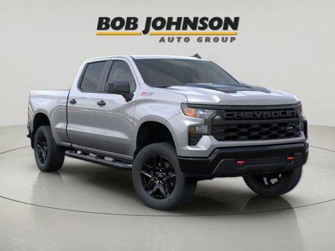 New 2026 Chevrolet Silverado 1500 Custom Trail Boss AWD/4WD image 1