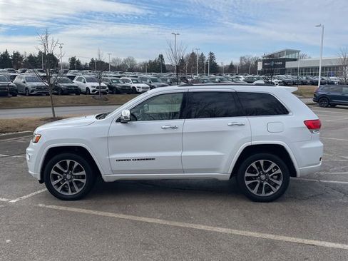 Used 2018 Jeep Grand Cherokee Overland image 10