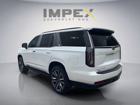 Used 2023 Cadillac Escalade Sport Platinum AWD/4WD image 3