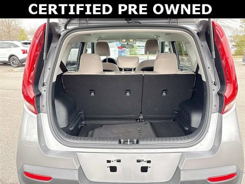 Certified 2022 Kia Soul LX image 12